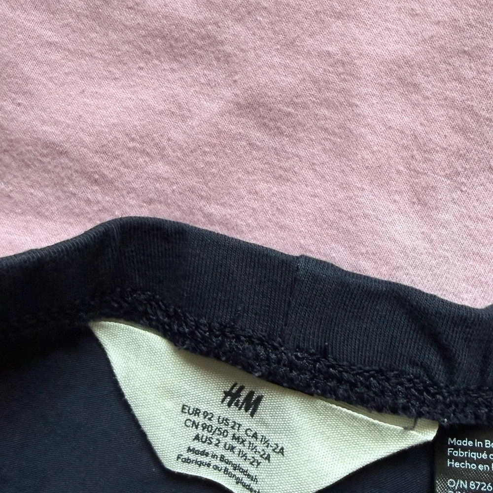 H&M|Baby girl/toddler set,Pink Cat Graphic Tee with Black soft Leggings Set•••2T